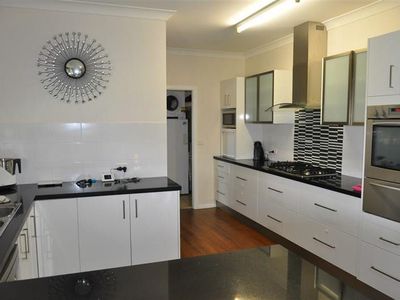 6 Mcdonnell Street, Forbes