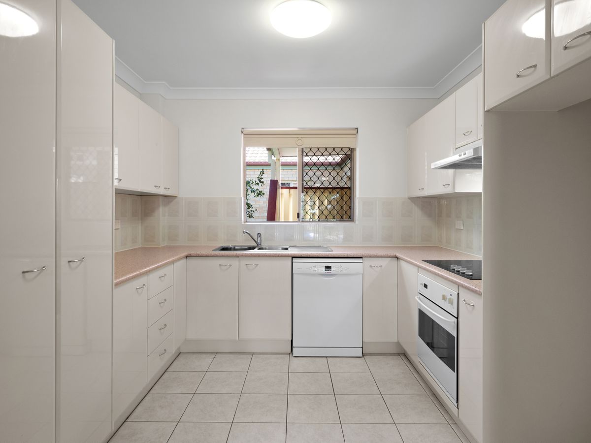 2 / 21 Sundridge Street, Taringa