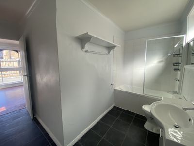 1 / 15 Beaumont Parade, West Footscray