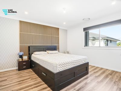 5 / 5 Daphne Close, Kingswood