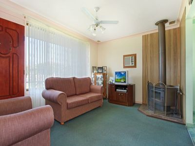 78 Lake Entrance Road, Mount Warrigal