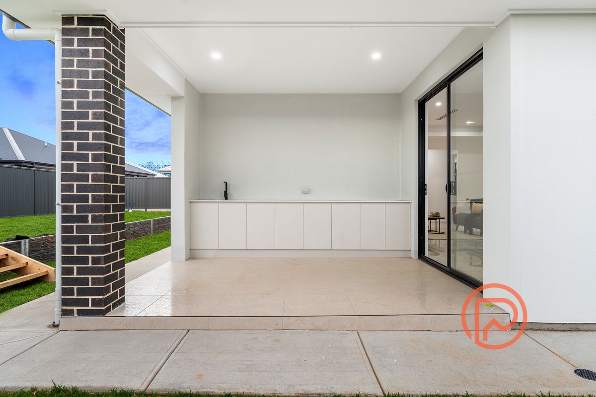 12 Bonney Loop, Riverlea Park