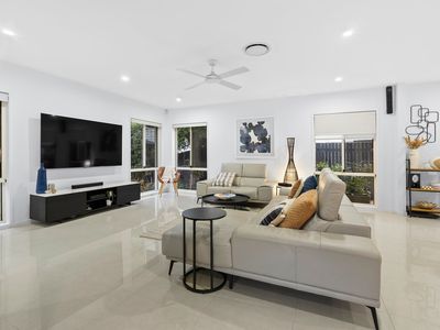 3 Joan Street, Norman Park