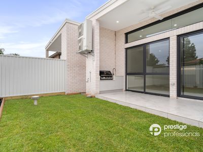 6B Lucas Avenue, Moorebank
