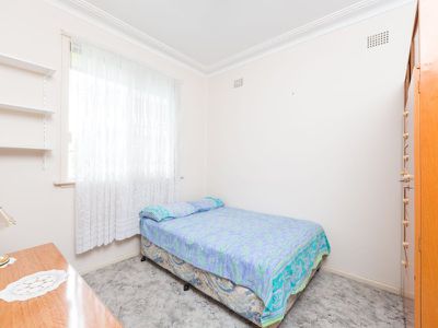 2 Craig Crescent, Dapto