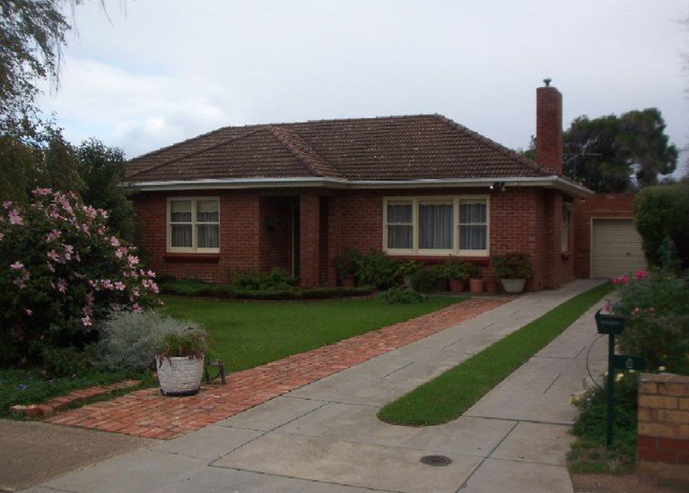6 Broadway, South Brighton