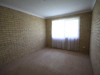 2 / 1 Campbell Street, Kingaroy