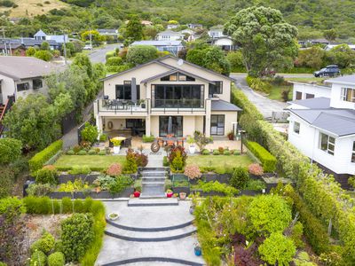 18 Kotare Street, Waikanae