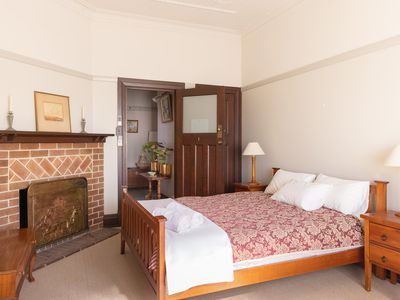 48 Bent Street, Wingham