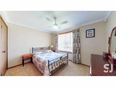16 Flinders Close, Dubbo