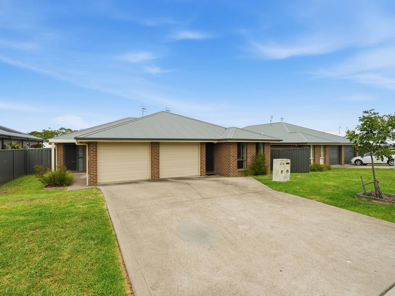 9 & 9A Hastings Parade, Sussex Inlet