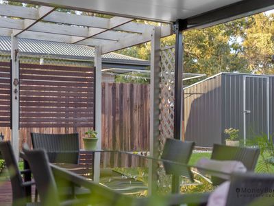 34 Songbird Circuit, Flagstone