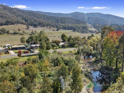 29 Simmonds Creek Road, Tawonga South