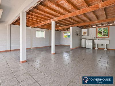 27 Feldt Street, Flying Fish Point