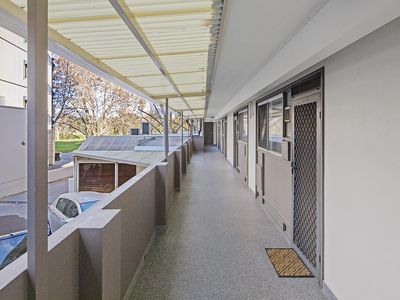 104 / 130A Mounts Bay Road, Perth