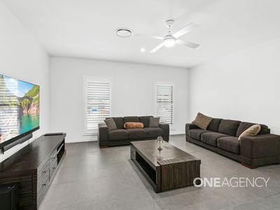 2 Austinmer St, Tullimbar