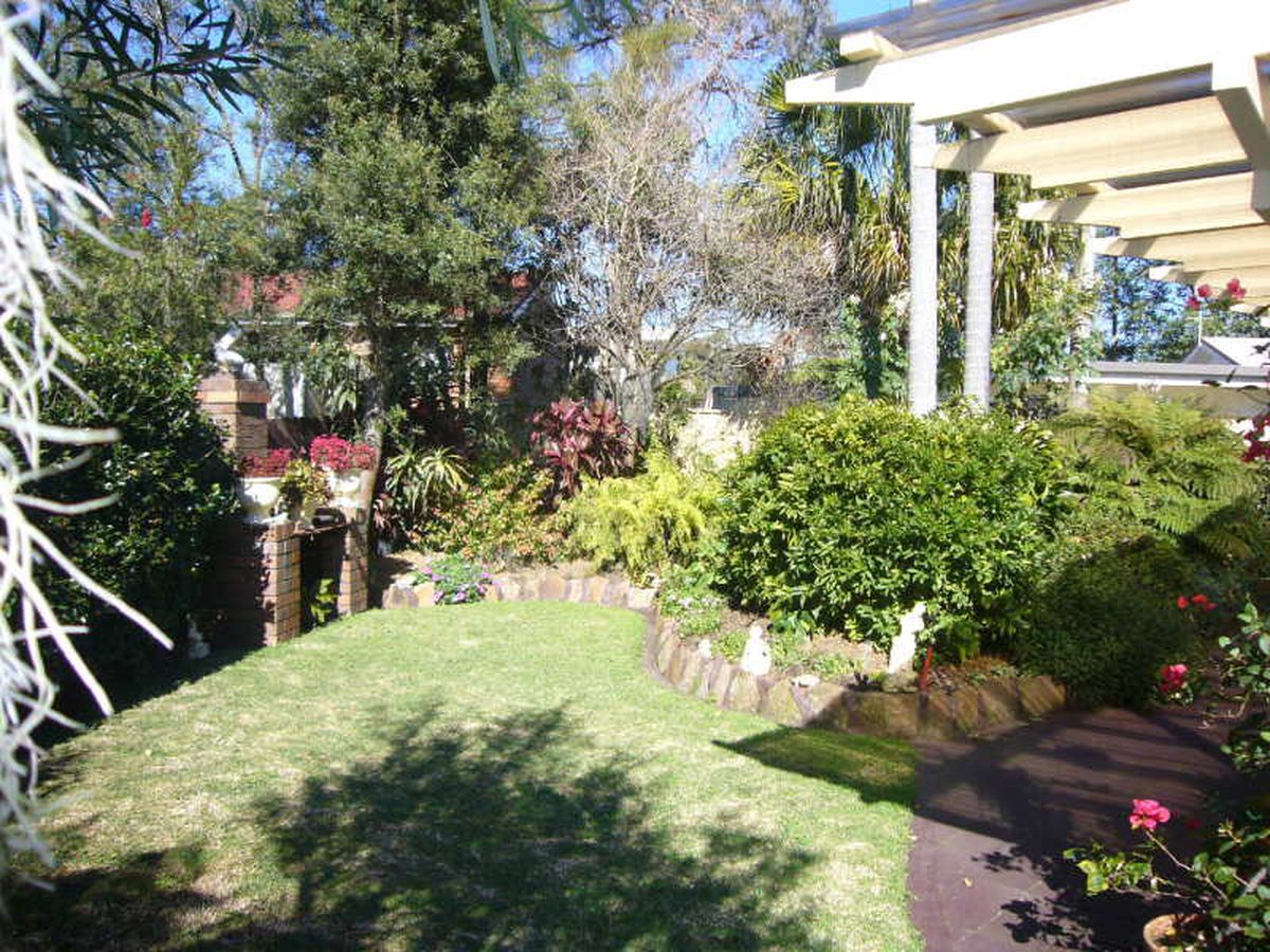 3 Elaine Avenue, Lemon Tree Passage, Lemon Tree Passage - Thumbnail 6