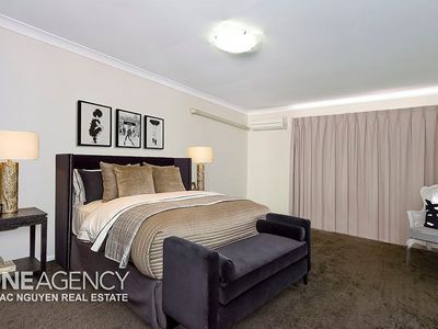 85 Renoir Cres, Forest Lake