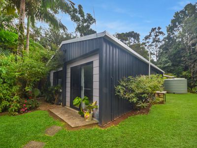 140 Hosie Road, Tarzali