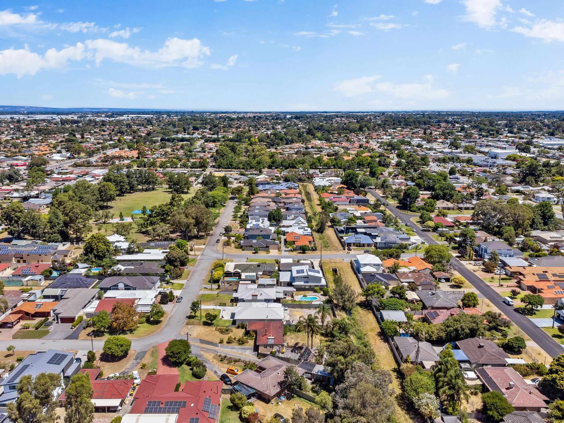 8 Parklands Square, Riverton