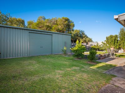 15 Riddoch Avenue, Mount Burr