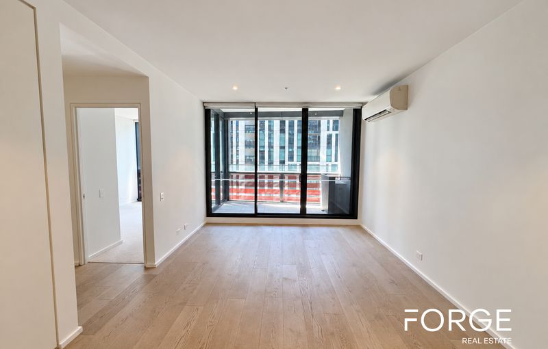 1001n / 889 Collins Street, Docklands