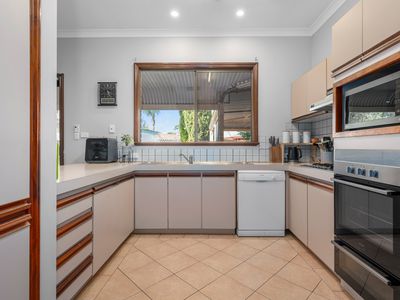 7 Montgomery Lane, Hannans