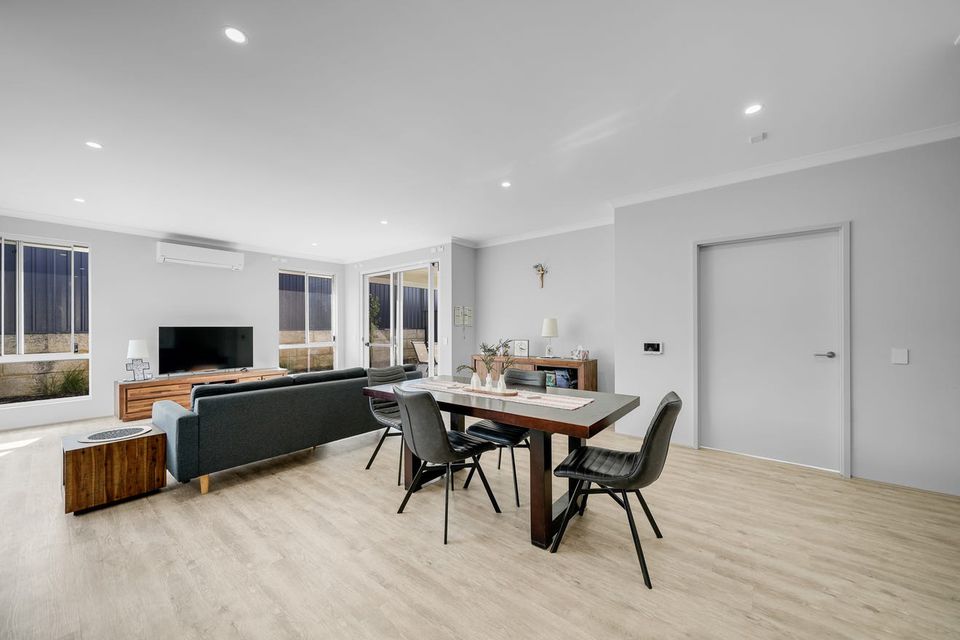 113 BUTTERLEAF ROAD, Baldivis
