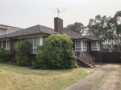 60 Ivanhoe Street, Glen Waverley