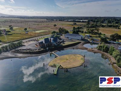 305 WINDERMERE ROAD, Lara