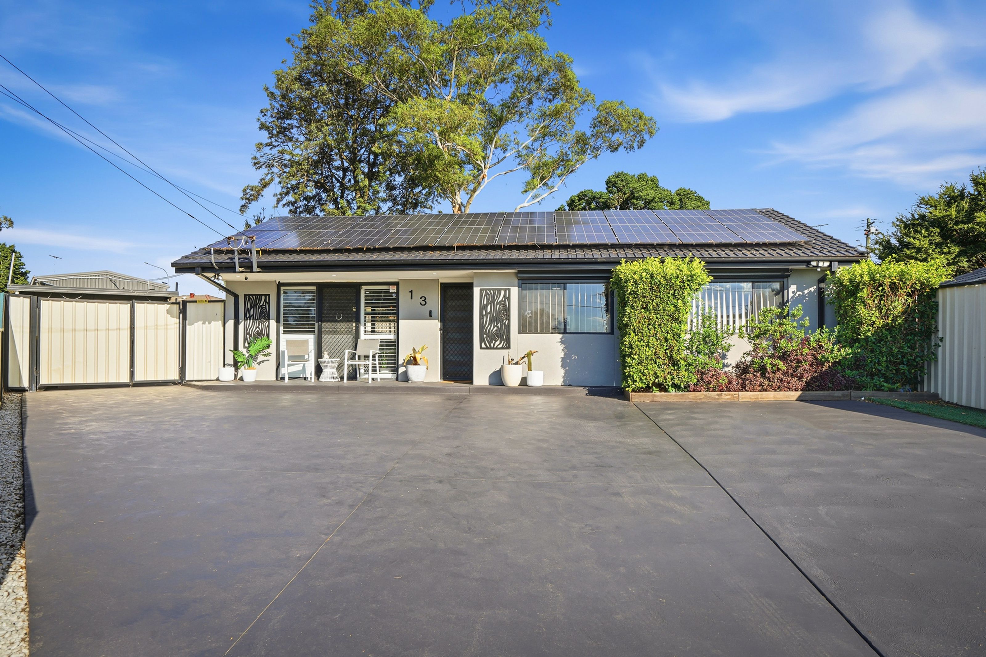13 Piper Close, KINGSWOOD