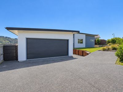 124 John Burke Drive, Aotea