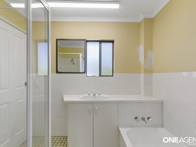 2 / 10 McKean Road, Scarness