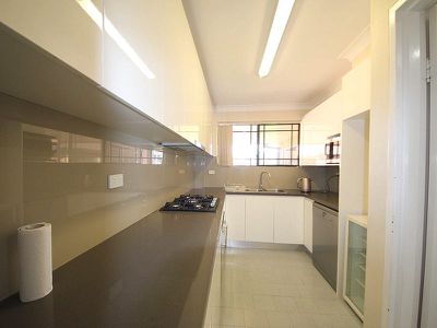 10 / 29-33 De Witt Street, Bankstown