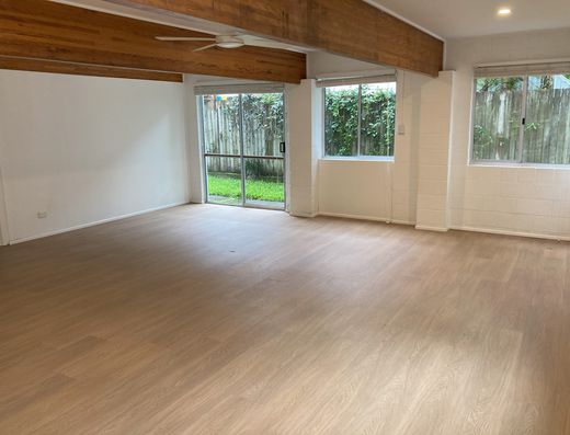 Tewantin house for rent - UNFURNISHED image 13