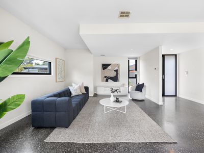 1 / 44 Ararat Street, Altona North