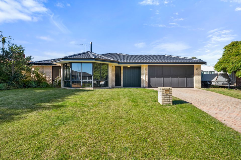 24 MANLY CRESCENT, Warnbro