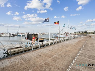 4 Topsails Close, Werribee South