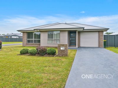 36 Peacehaven Way, Sussex Inlet