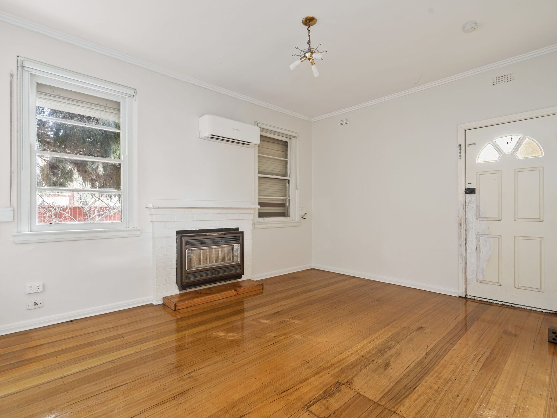 85 Murray Road, Coburg