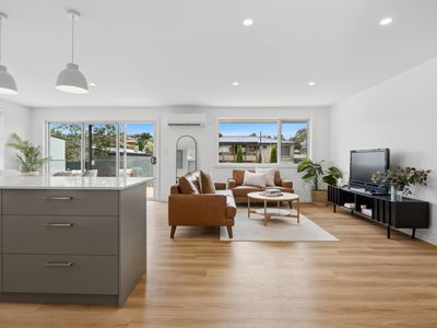 2 / 61 Stanley Street, Summerhill