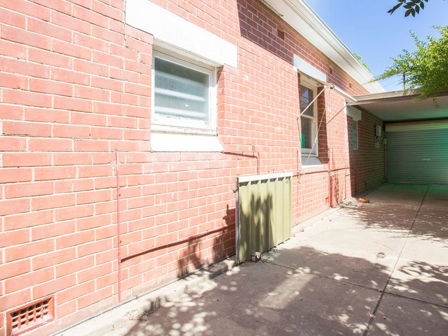 4 Michel Avenue, Plympton