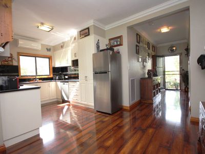 10 Raymond Street, Wangaratta