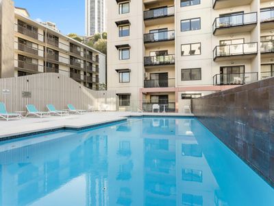 32 / 128 Mounts Bay Road, Perth