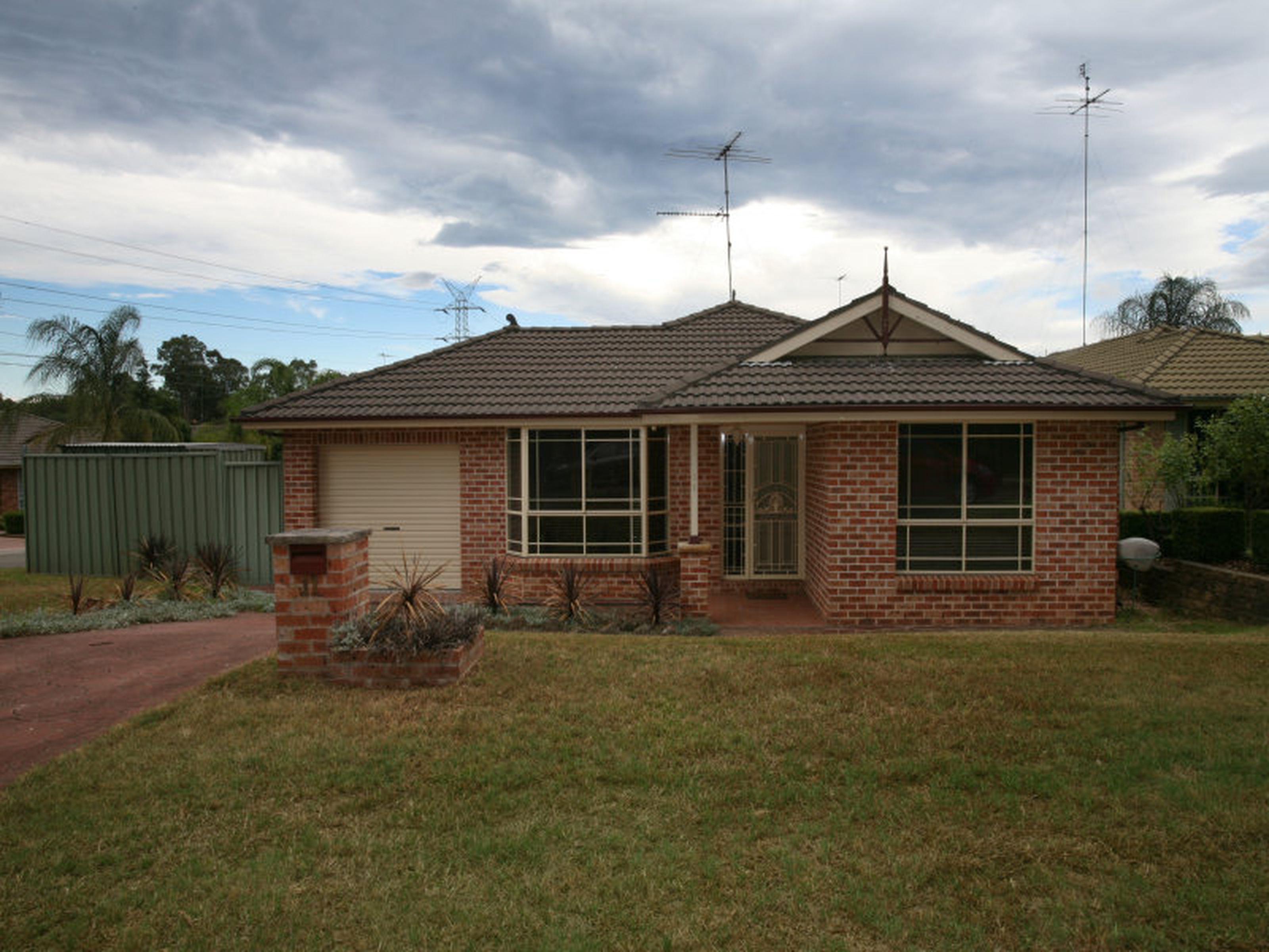 11 Linara Circuit,, GLENMORE PARK