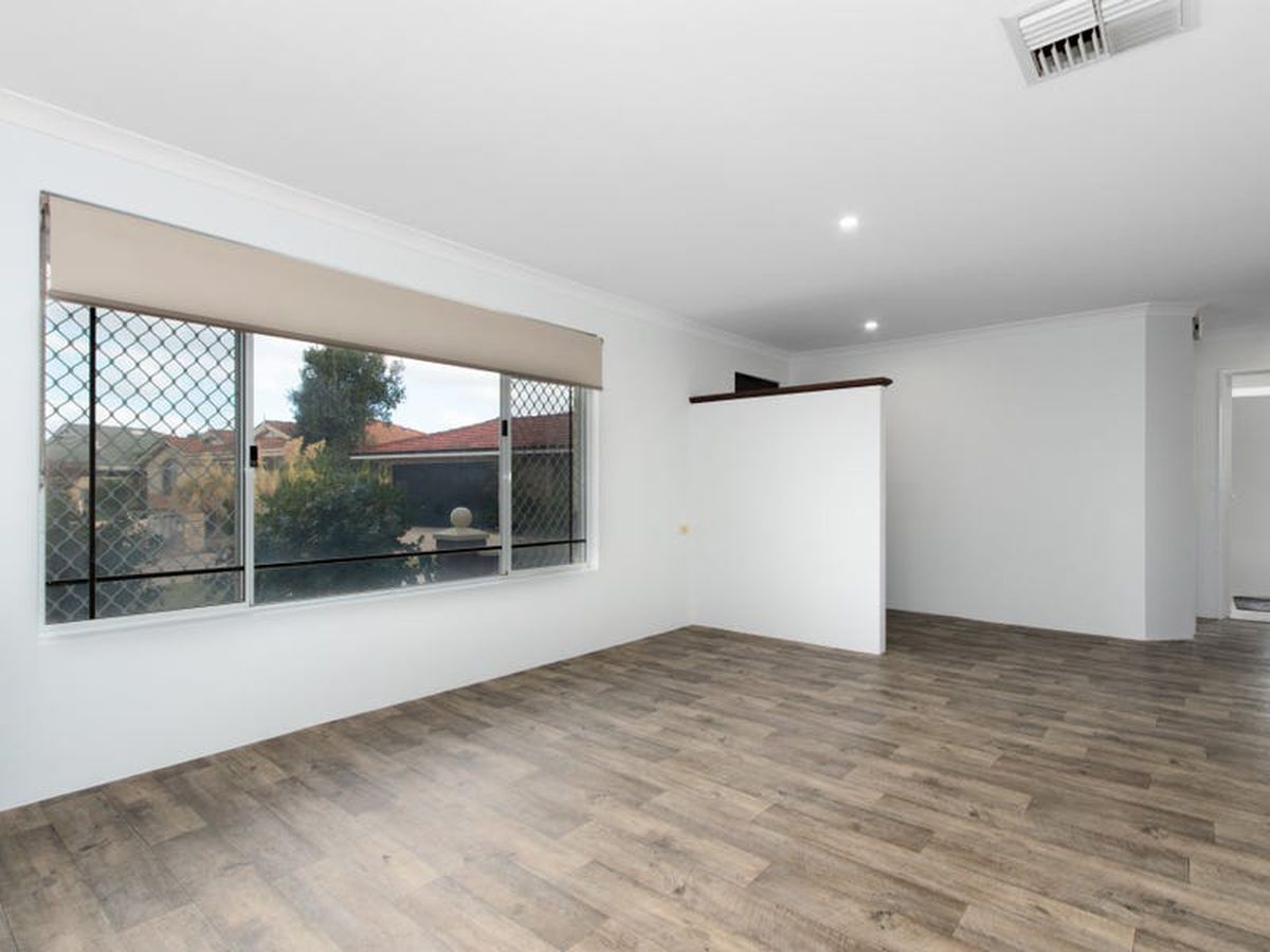 18 Bushlark Rise, Canning Vale