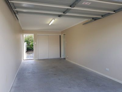 33 London Street, Eight Mile Plains