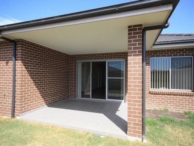 3 Reed Street, Oran Park