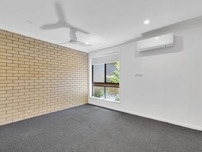 1/11 Carrothool Place, Mooloolaba