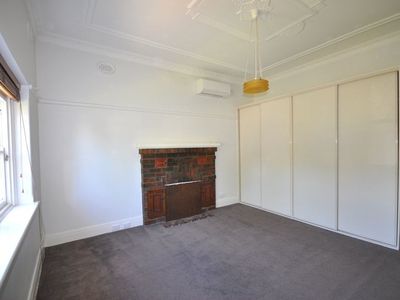 39 Jersey Parade, Carnegie